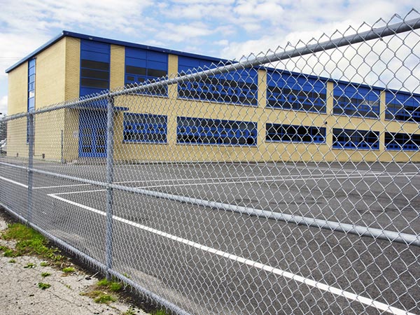 體育場防護(hù)柵欄