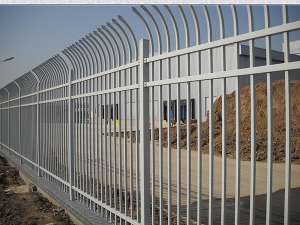 防攀爬防護(hù)欄圖片2