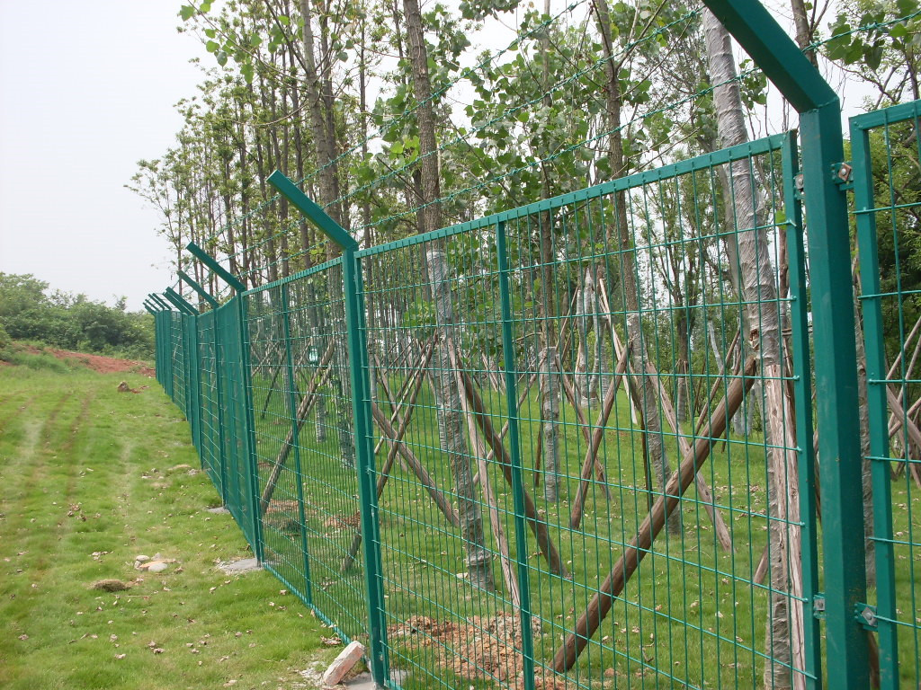 小區(qū)隔離網(wǎng)圖片5